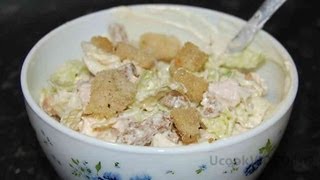 Салат с сухариками видео рецепт UcookVideo.ru