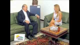Entrevista a Carlos Slim realizada por Bettina Bulgheroni, para el programa "Puentes de Esperanza".