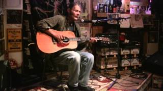 Malcolm Holcombe - "Pitiful Blues"