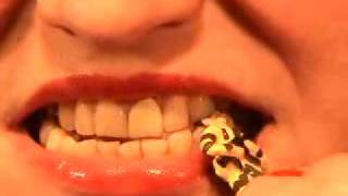 biting man