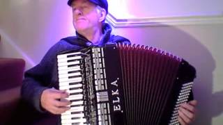 Rocks of Bray, Scottish dance tune on an Elka accordion