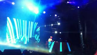 Armin van Buuren playing J'ai Envie De Toi (Tom Fall Remix) @ The Mission Dance Weekend 2012