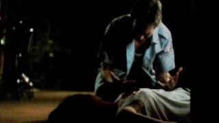 Bitten,coït post mortem,un bon film de vampire romantique.