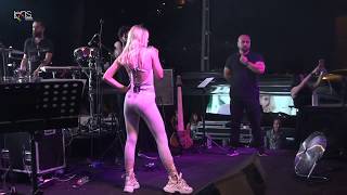 Aleyna Tilki - Yalnız Çiçek ( Zonguldak - Gülüç Konseri )