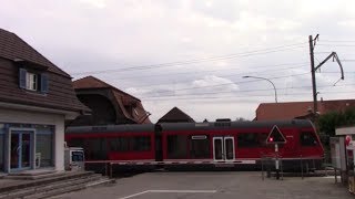 Bahnübergang Oberbipp Schweiz / Spoorwegovergang Oberbipp