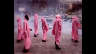 Танок смерті в рожевому