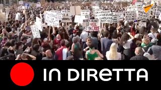 Parigi: femministe protestano contro il nuovo governo di Macron