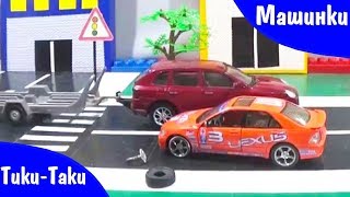 Видео для детей про МАШИНКИ, ВСЕ СЕРИИ, дорожные знаки, светофор - Тики Таки!
