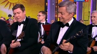Оркестр русских народных инструментов ВГТРК - Светит месяц | Субботний вечер от 29.10.16
