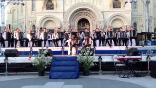Дуэт братья Кирюхины у кронштадтского собора