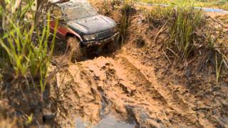 RC SCX10 HONCHO mud run.