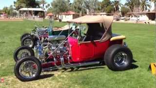 1923 Ford T-Buckets, 2 of them side by side, Green and Red
