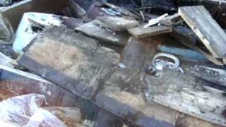 Féretros destruídos y olor nauseabundo en el cementerio Municipal de Chascomús