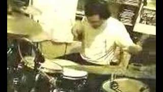 Decontrolled - Pops recording drums