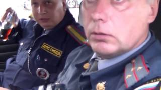 Ребята зашугали московских гаишников