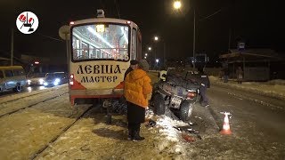 Квадрицикл въехал трамвай.