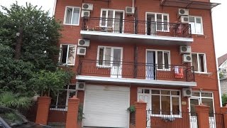 Гостевой дом "Романов" на улице Октябрьской в Лазаревском, рядом с пляжем "Тихий Дон". SOCHI RUSSIA