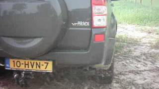 Suzuki Grand Vitara 4x4 off-road with Goodyear MT/R tyres 235/65-17 off-road 4x4