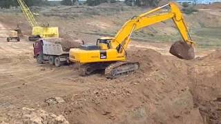 Komatsu PC400