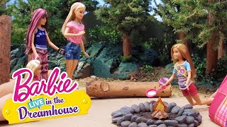 Τι ωραίο που είναι το κάμπινγκ | Barbie LIVE! In The Dreamhouse | Barbie