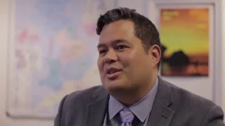 Growing up with two mums // Prof Robert Lopez