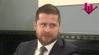 Kam investovat v období záporných úrokových sazeb