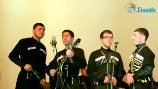 chum bagnarshi - Merab maisuradze & nika gureshidze & lasha shvelidze & zaza zuriashvili