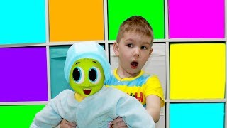 Рома как мама Хелпик стал говорящим пупсиком Видео для детей