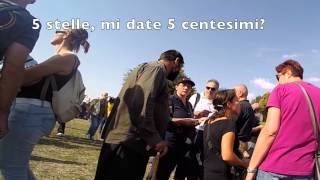 5 stelle sì, 5 centesimi no. Barbone  a mani vuote con Grillo e i suoi