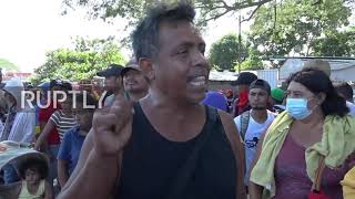 Mexico: National Guard block advance of migrant caravan