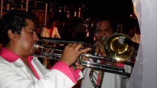 (EL AGUILA DE OAXACA)"" ISAAC MALDONADO Y SU BANDA PURA RAZA INDIA