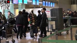 iKON 14121921 공항 입국 출국 영상