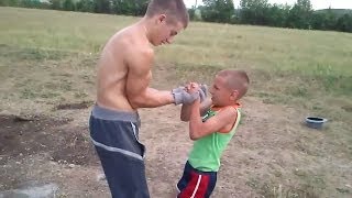 muscle boy pumping