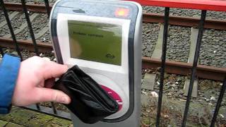 Ns Ov chipkaartpaal hack met een ID.