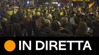 A Londra prende il via l'annuale "Marcia del Milione di Maschere"