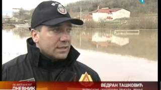 Evakuacija poplavljenih sela kod Bujanovca, pomoć stigla