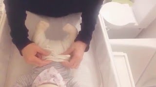Hur man sätter på bebisen en knytblöja