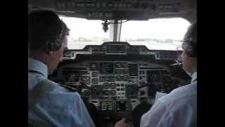 Hawker 800 Take Off cockpit video. Departure from Rome to Moscow/Вид из кабины при взлете.
