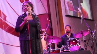 Sharon Clark & Chris Grasso Trio, США