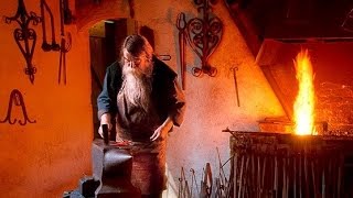 КУЗНЕЧНОЕ ДЕЛО НА РУСИ Искусство древних кузнецов