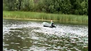 Обкатка мотора Хайди 5 и прогулка по заливу .