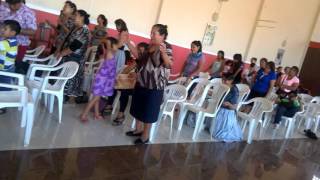PASTOR GERMAN ALVAREZ ADORANDO Y ORANDO POR LA IGLESIA