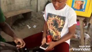 Elle parle trop mal cette fille tage une meuf qui parle mal comme elle que tu connaît ???