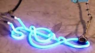 035 - O Segredo das Coisas - Luminoso de Neon