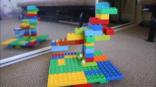 Динозавр из Lego Duplo