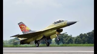 PESAWAT F16 SELESAI DIUPGRADE, DAN SUKSES MENDARAT DI LANUD ISWAHJUDI MAGETAN