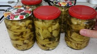 МАРИНОВАНИ ЧОРБАДЖИЙСКИ И БЕЛИ ЧУШКИ