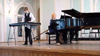 Рахманиновский зал.апрель 2013. Жаворонок .lark (folk music) xylophone