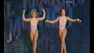 Female acrobats Part 2