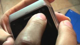 Nokia N8 Unboxing